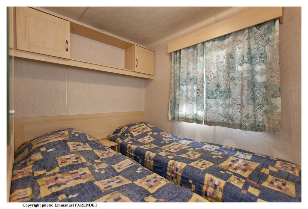Vic's Land Holidays
